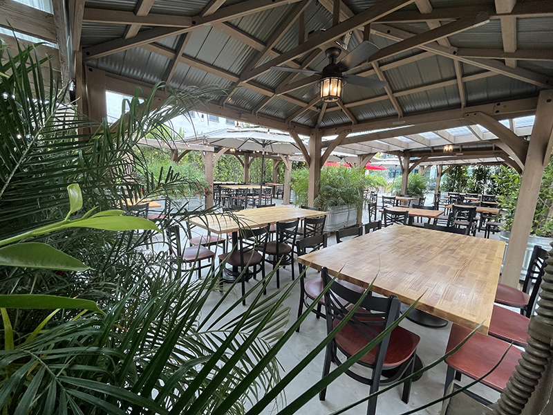 Patio At Glen Arden Club